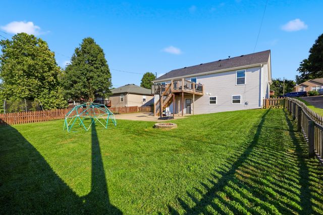 141 White Cliffs Lane, Frankfort, KY 40601