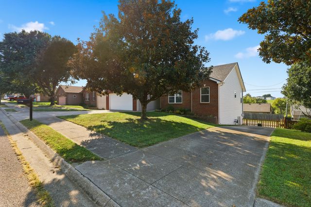 141 White Cliffs Lane, Frankfort, KY 40601