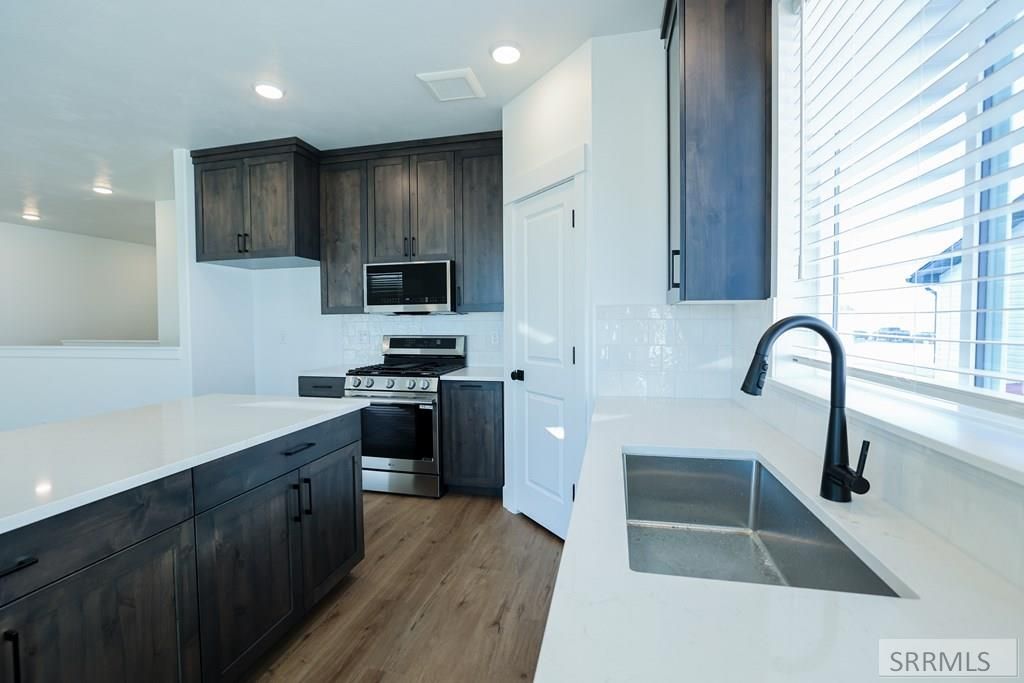 Image 6 of property listing at 146 N Hailey Creek, Rigby, ID 83442