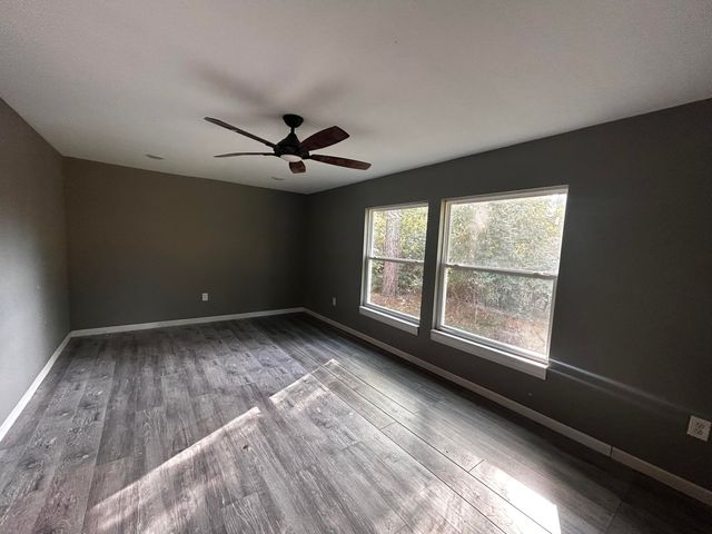 1143 N Lake Estates Dr., Hattiesburg, MS 39402