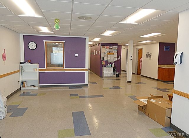 2495 Elmwood Avenue, Tonawanda, NY 14217