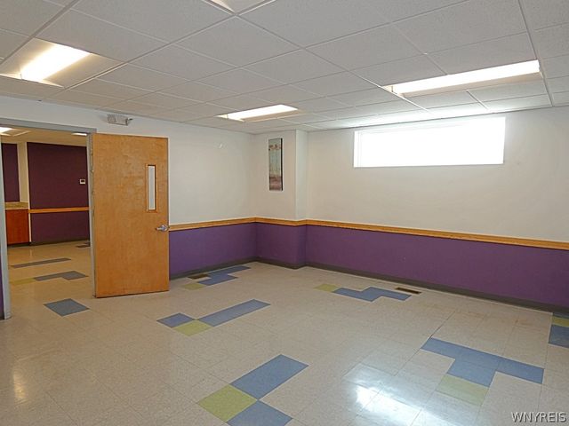 2495 Elmwood Avenue, Tonawanda, NY 14217