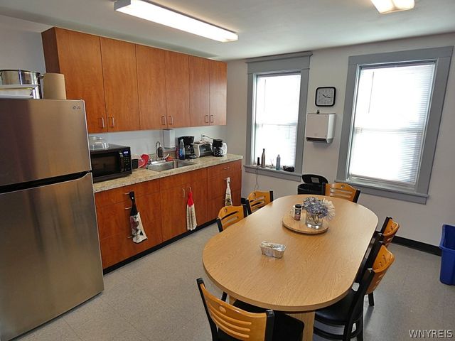 2495 Elmwood Avenue, Tonawanda, NY 14217