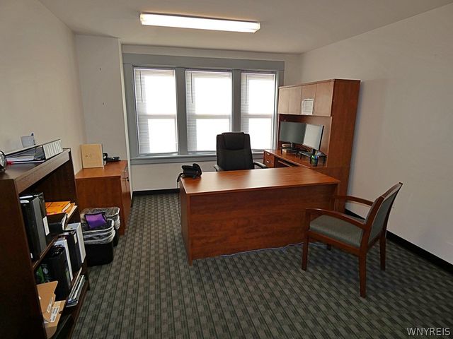 2495 Elmwood Avenue, Tonawanda, NY 14217