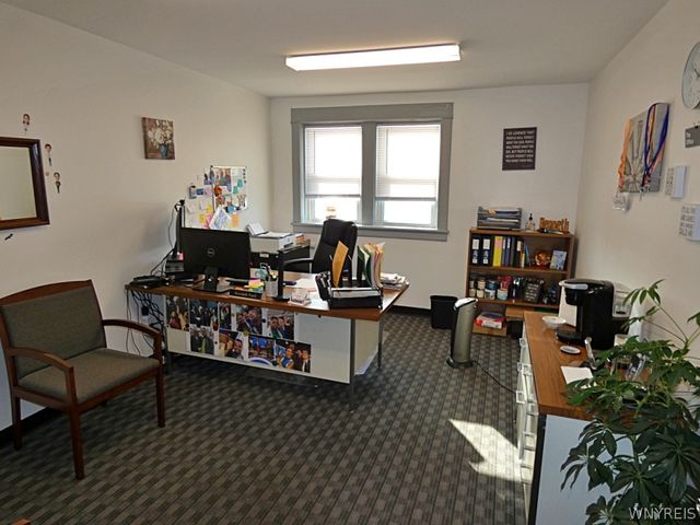 2495 Elmwood Avenue, Tonawanda, NY 14217