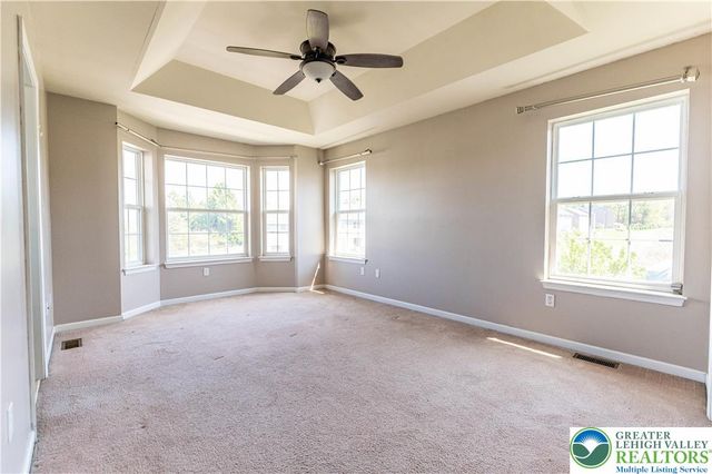 2406 Gentle Hollow Drive, Whitehall Twp, PA 18052
