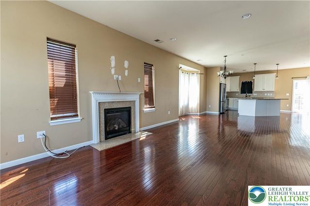 2406 Gentle Hollow Drive, Whitehall Twp, PA 18052