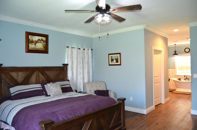 42 Lilac Lane, Branson West, MO 65737