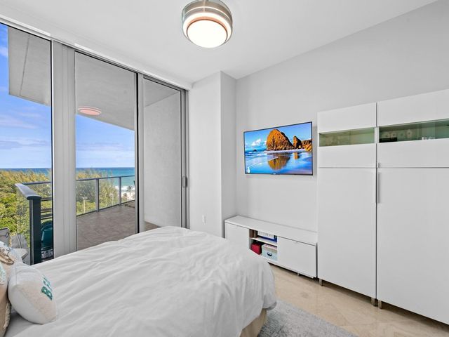 701 N Fort Lauderdale Beach Boulevard 704, Fort Lauderdale, FL 33304