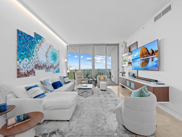 701 N Fort Lauderdale Beach Boulevard 704, Fort Lauderdale, FL 33304