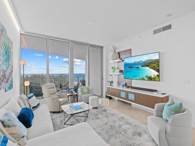 701 N Fort Lauderdale Beach Boulevard 704, Fort Lauderdale, FL 33304