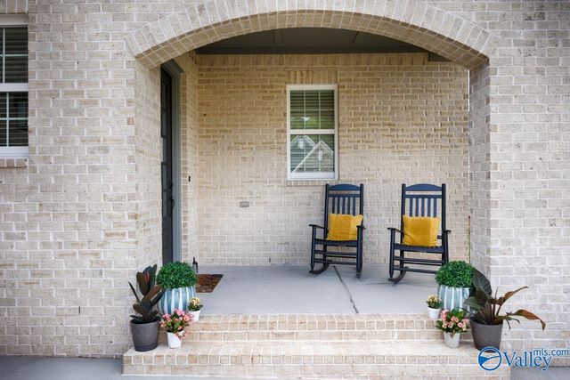 6429 Lenox Hill Way, Huntsville, AL 35806