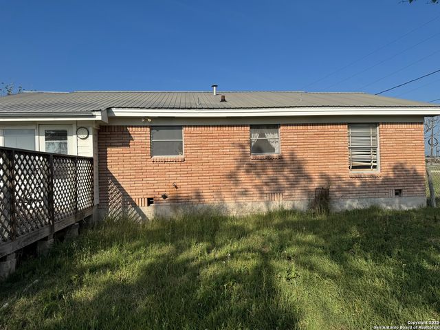 3810 S US-181 S US-181, Kenedy, TX 78119