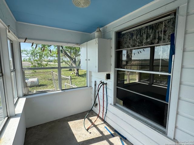 3810 S US-181 S US-181, Kenedy, TX 78119