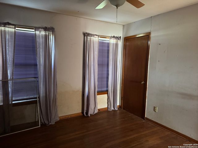 3810 S US-181 S US-181, Kenedy, TX 78119