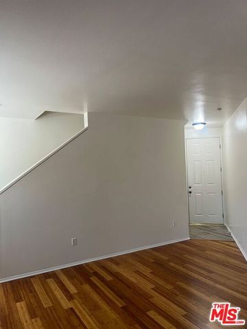 4600 Don Lorenzo Drive 29, Los Angeles, CA 90008