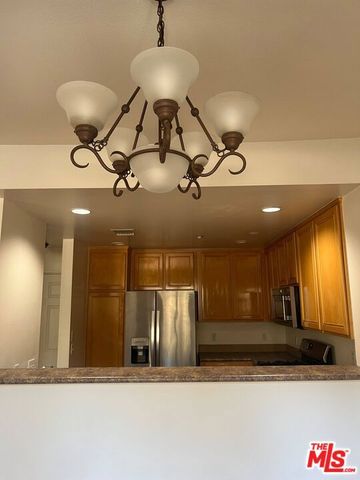 4600 Don Lorenzo Drive 29, Los Angeles, CA 90008