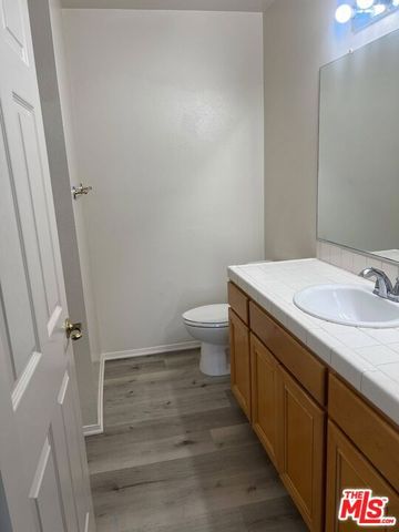 4600 Don Lorenzo Drive 29, Los Angeles, CA 90008
