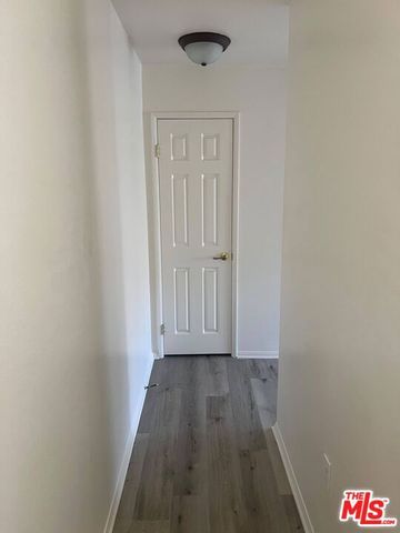 4600 Don Lorenzo Drive 29, Los Angeles, CA 90008