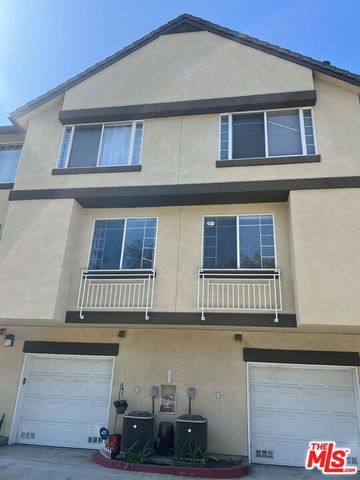 4600 Don Lorenzo Drive 29, Los Angeles, CA 90008