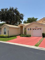 17223 Boca Club Boulevard 6, Boca Raton, FL 33487