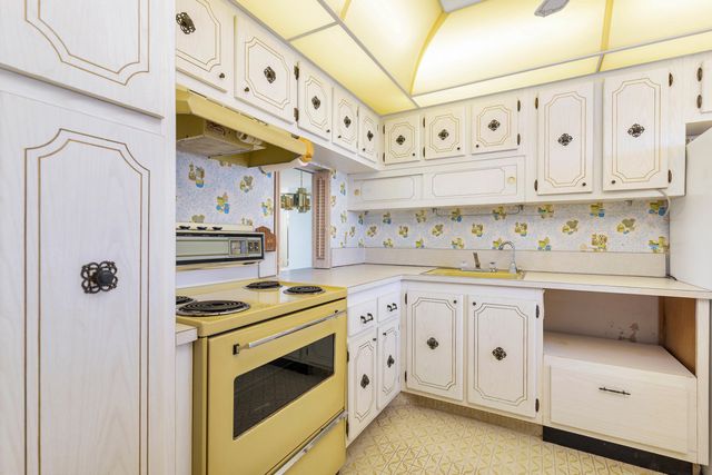 6161 NW 2nd Ave. Ph-r, Boca Raton, FL 33487