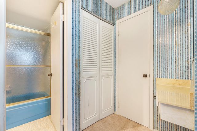 6161 NW 2nd Ave. Ph-r, Boca Raton, FL 33487
