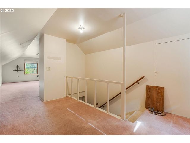 2419 Ne GRANDHAVEN St, Mc Minnville, OR 97128