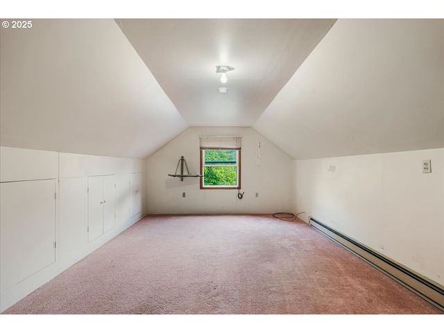 2419 Ne GRANDHAVEN St, Mc Minnville, OR 97128