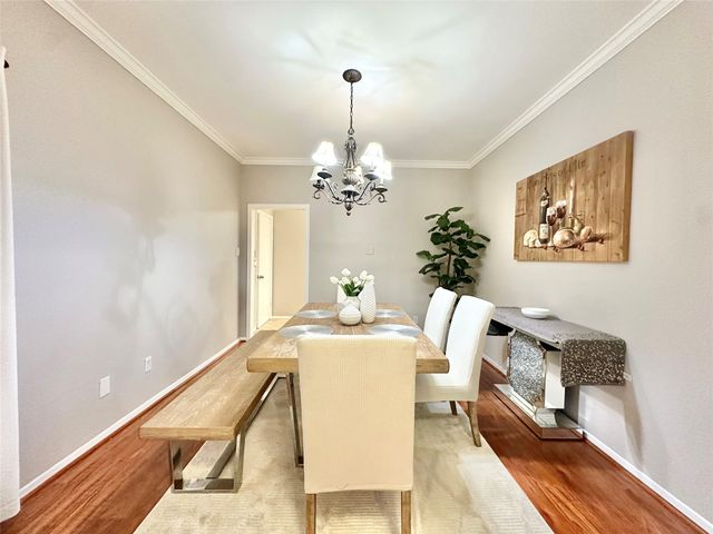 2514 Nantucket Drive C, Houston, TX 77057