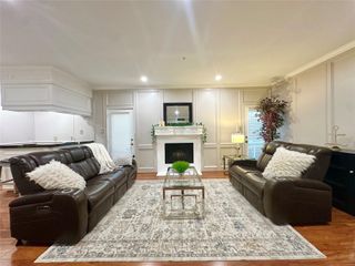 2514 Nantucket Drive C, Houston, TX 77057