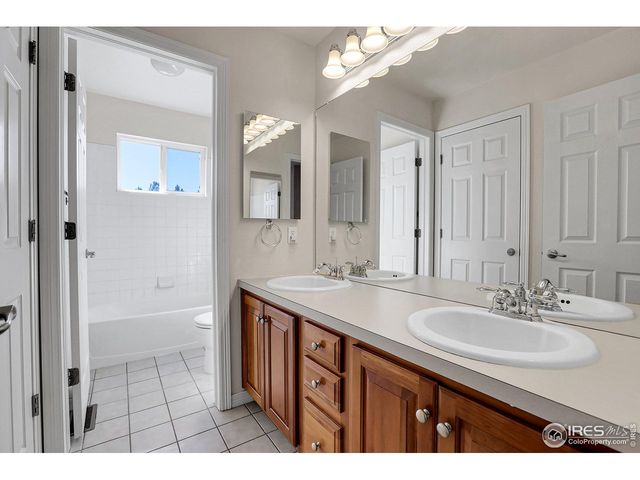 13961 Brookside Ct, Broomfield, CO 80023