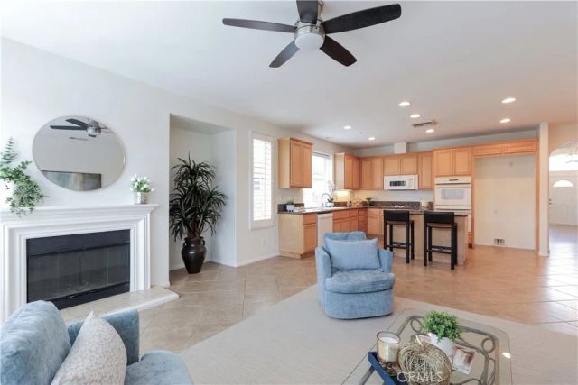 312 Collard, Placentia, CA 92870