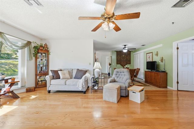 58 TOWNHILL DRIVE, Eustis, FL 32726