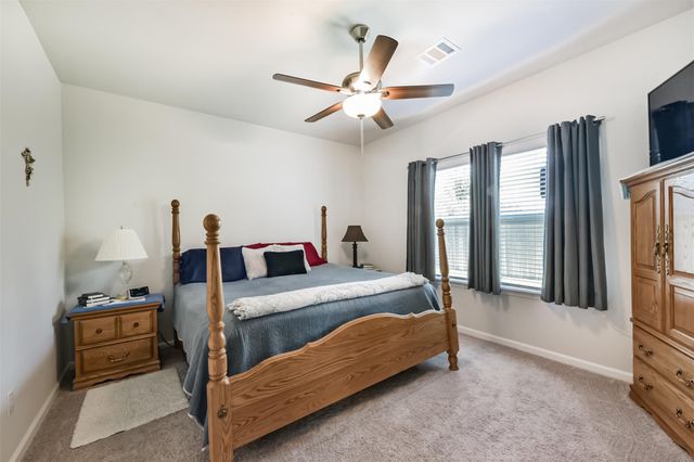800 Westpointe Drive, Dayton, TX 77535