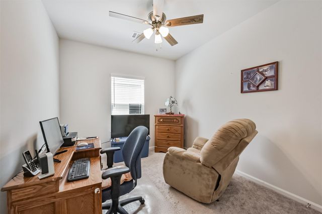 800 Westpointe Drive, Dayton, TX 77535
