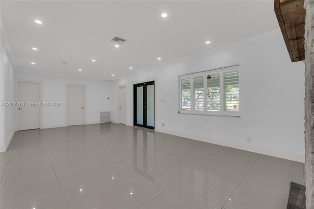 549 NE 12th Avenue, Fort Lauderdale, FL 33301