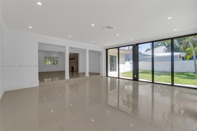 549 NE 12th Avenue, Fort Lauderdale, FL 33301