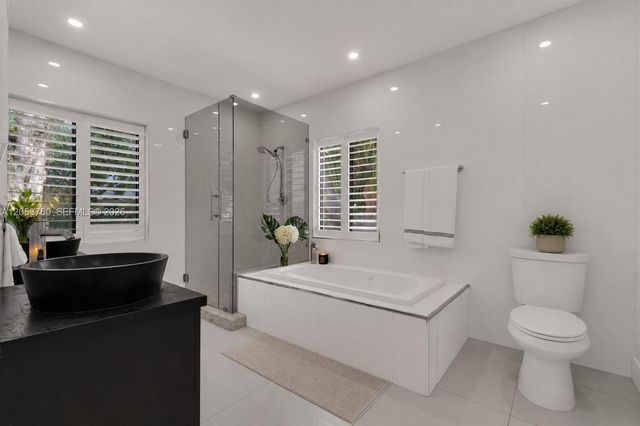 549 NE 12th Avenue, Fort Lauderdale, FL 33301