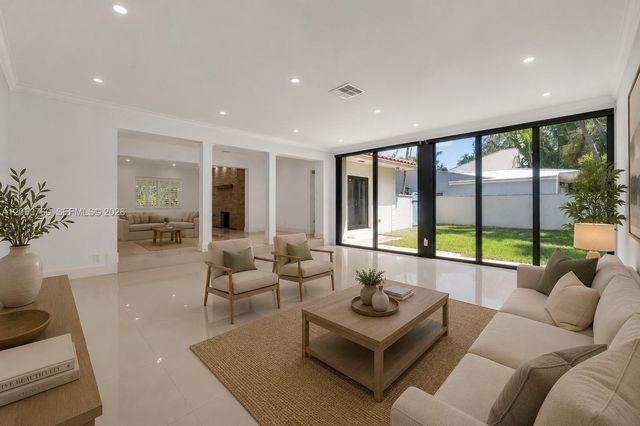 549 NE 12th Avenue, Fort Lauderdale, FL 33301
