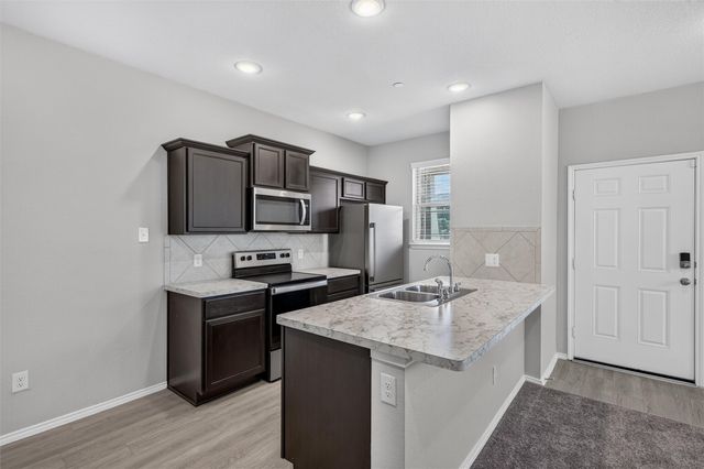 2420 Canongate Drive, Denton, TX 76207