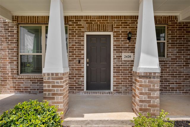 2420 Canongate Drive, Denton, TX 76207