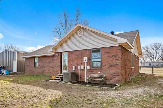 17960 Highway 412, Springdale, AR 72764