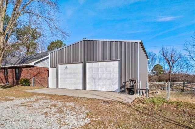 17960 Highway 412, Springdale, AR 72764