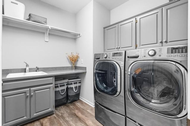 14346 S Caenen Lane, Olathe, KS 66062