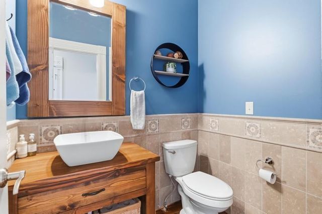 14346 S Caenen Lane, Olathe, KS 66062