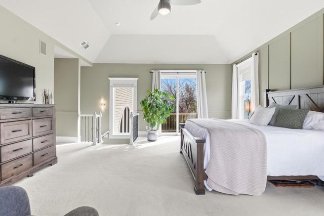 14346 S Caenen Lane, Olathe, KS 66062