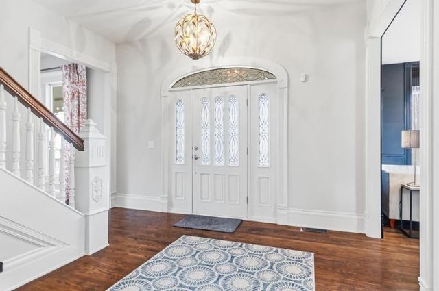 14346 S Caenen Lane, Olathe, KS 66062