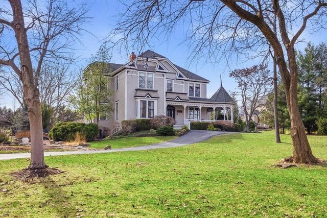 14346 S Caenen Lane, Olathe, KS 66062