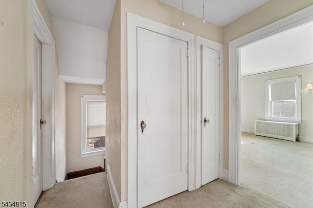124 Walker Rd, West Orange Twp., NJ 07052